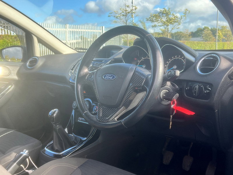 Ford Fiesta 1.0T EcoBoost Zetec Hatchback 3dr Petrol Manual Euro 6 (s/s) (100 ps)