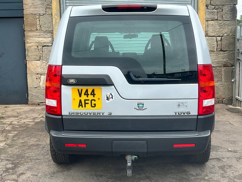 Land Rover Discovery 3 2.7 TD V6 Pursuit Station Wagon 5dr Diesel Manual (244 g/km, 190 bhp)