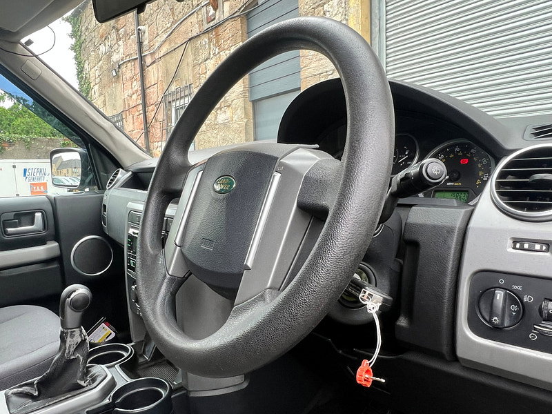 Land Rover Discovery 3 2.7 TD V6 Pursuit Station Wagon 5dr Diesel Manual (244 g/km, 190 bhp)