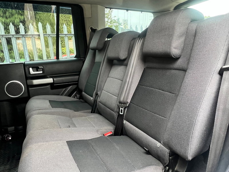 Land Rover Discovery 3 2.7 TD V6 Pursuit Station Wagon 5dr Diesel Manual (244 g/km, 190 bhp)
