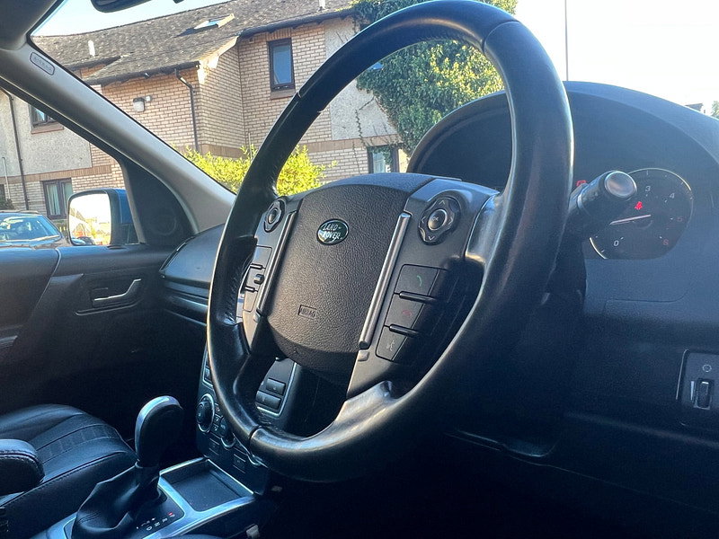 Land Rover Freelander 2 2.2 SD4 Dynamic SUV 5dr Diesel CommandShift 4WD Euro 5 (190 ps)