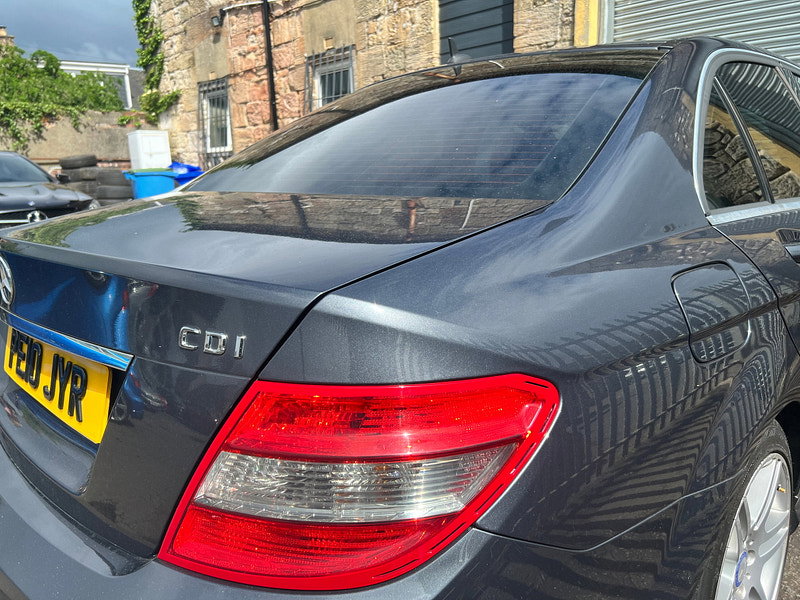 Mercedes-Benz C Class 3.0 C350 CDI V6 BlueEfficiency Sport Saloon 4dr Diesel Auto Euro 5 (231 ps)