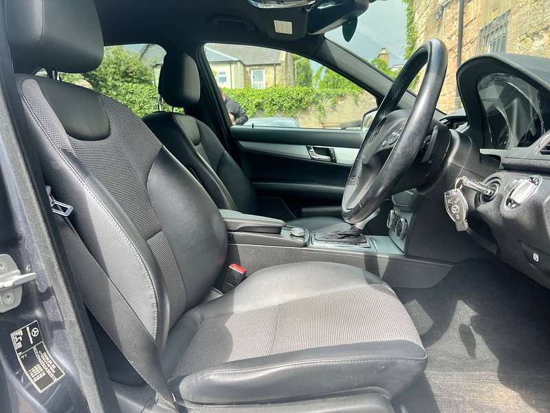 Mercedes-Benz C Class 3.0 C350 CDI V6 BlueEfficiency Sport Saloon 4dr Diesel Auto Euro 5 (231 ps)