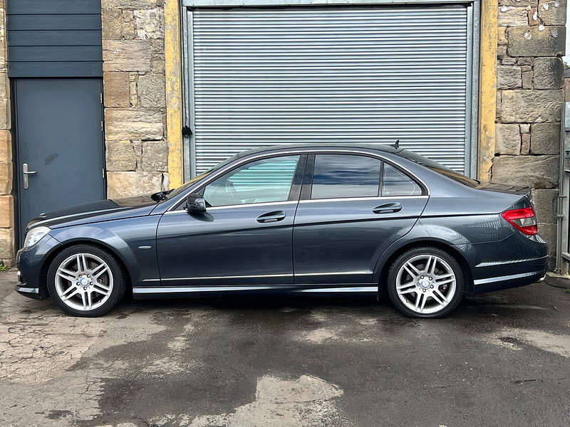Mercedes-Benz C Class 3.0 C350 CDI V6 BlueEfficiency Sport Saloon 4dr Diesel Auto Euro 5 (231 ps)