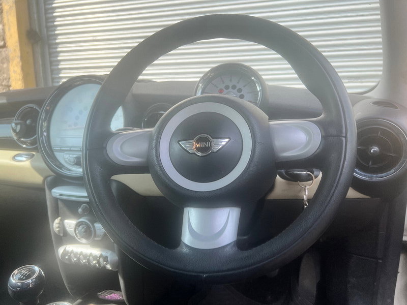 MINI Hatch 1.6 Cooper Hatchback 3dr Petrol Manual Euro 4 (120 ps)