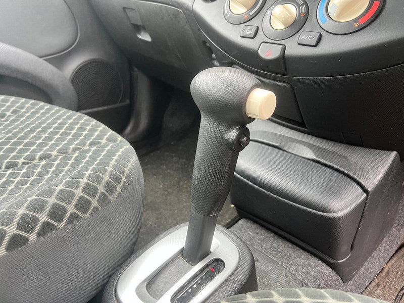 Nissan Micra 1.4 16v Spirita Hatchback 3dr Petrol Automatic (163 g/km, 87 bhp)