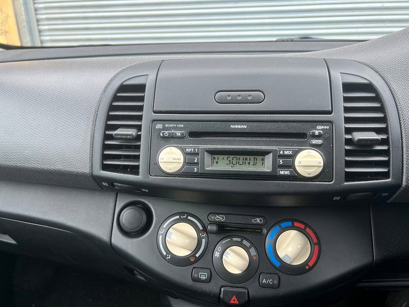 Nissan Micra 1.4 16v Spirita Hatchback 3dr Petrol Automatic (163 g/km, 87 bhp)