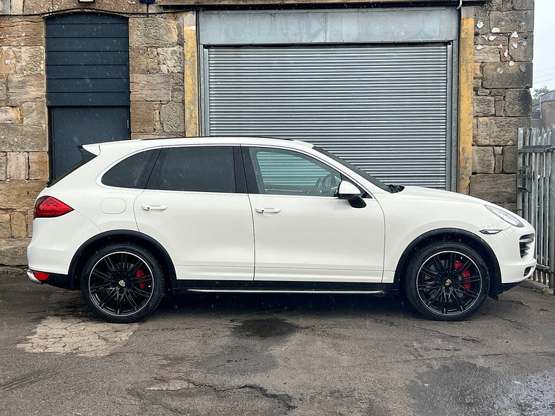 Porsche Cayenne 4.8T V8 SUV 5dr Petrol TiptronicS 4WD Euro 5 (s/s) (500 ps)