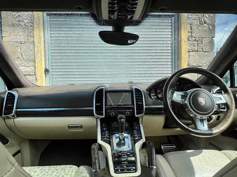 Porsche Cayenne 4.8T V8 SUV 5dr Petrol TiptronicS 4WD Euro 5 (s/s) (500 ps)