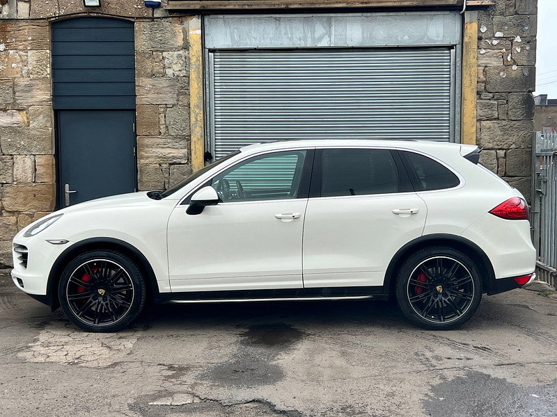 Porsche Cayenne 4.8T V8 SUV 5dr Petrol TiptronicS 4WD Euro 5 (s/s) (500 ps)