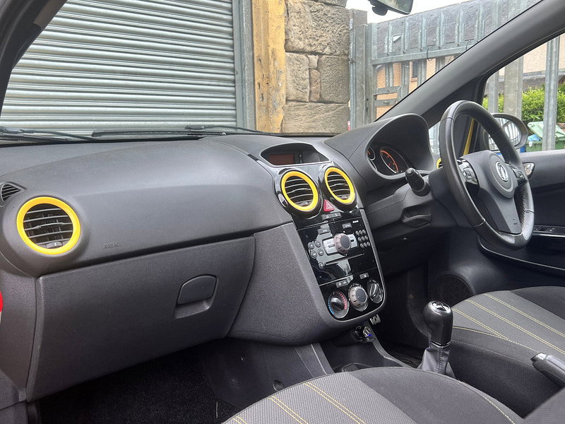 Vauxhall Corsa 1.2 16V Limited Edition Hatchback 3dr Petrol Manual Euro 5 (85 ps)