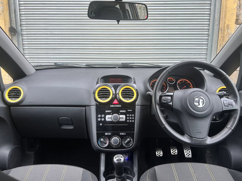 Vauxhall Corsa 1.2 16V Limited Edition Hatchback 3dr Petrol Manual Euro 5 (85 ps)