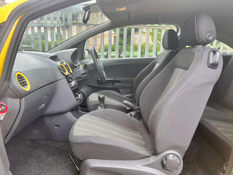 Vauxhall Corsa 1.2 16V Limited Edition Hatchback 3dr Petrol Manual Euro 5 (85 ps)