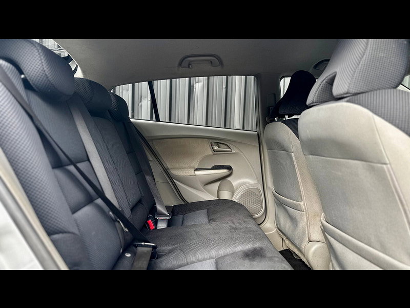 Honda Insight 1.3h IMA ES-T Hatchback 5dr Petrol Hybrid CVT Euro 5 (102 ps)