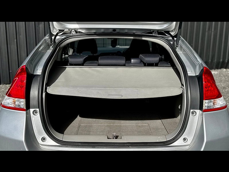 Honda Insight 1.3h IMA ES-T Hatchback 5dr Petrol Hybrid CVT Euro 5 (102 ps)