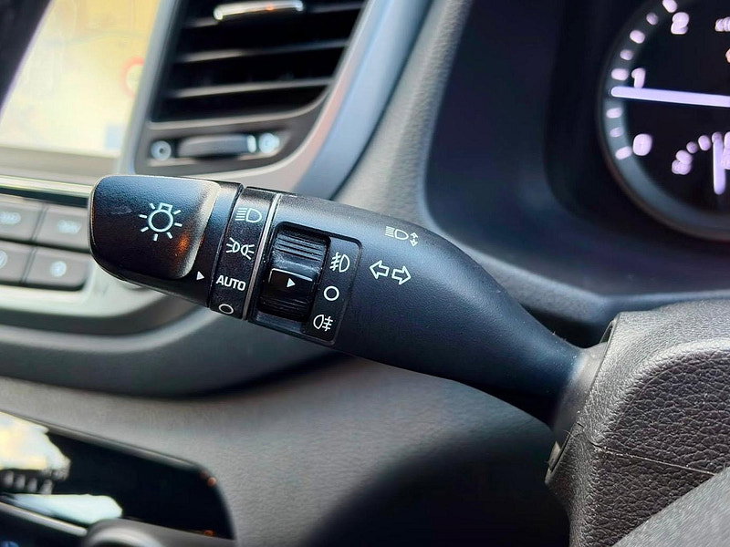 Hyundai Tucson 1.7 CRDi Blue Drive SE Nav SUV 5dr Diesel Manual Euro 6 (s/s) (116 ps)