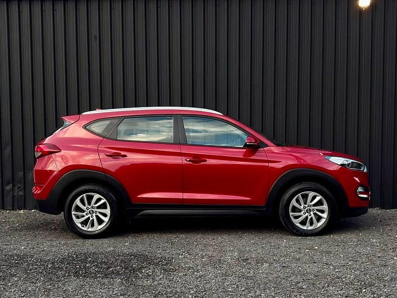 Hyundai Tucson 1.7 CRDi Blue Drive SE Nav SUV 5dr Diesel Manual Euro 6 (s/s) (116 ps)