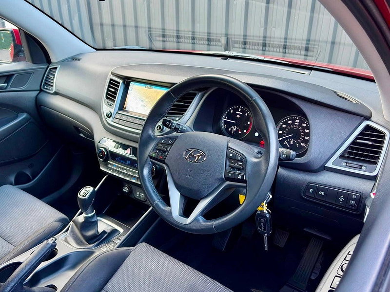 Hyundai Tucson 1.7 CRDi Blue Drive SE Nav SUV 5dr Diesel Manual Euro 6 (s/s) (116 ps)
