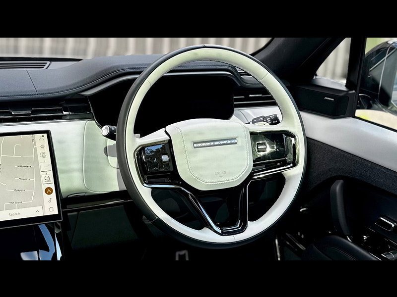 Land Rover Range Rover Sport 3.0 D300 MHEV Dynamic SE SUV 5dr Diesel Auto 4WD Euro 6 (s/s) (300 ps)