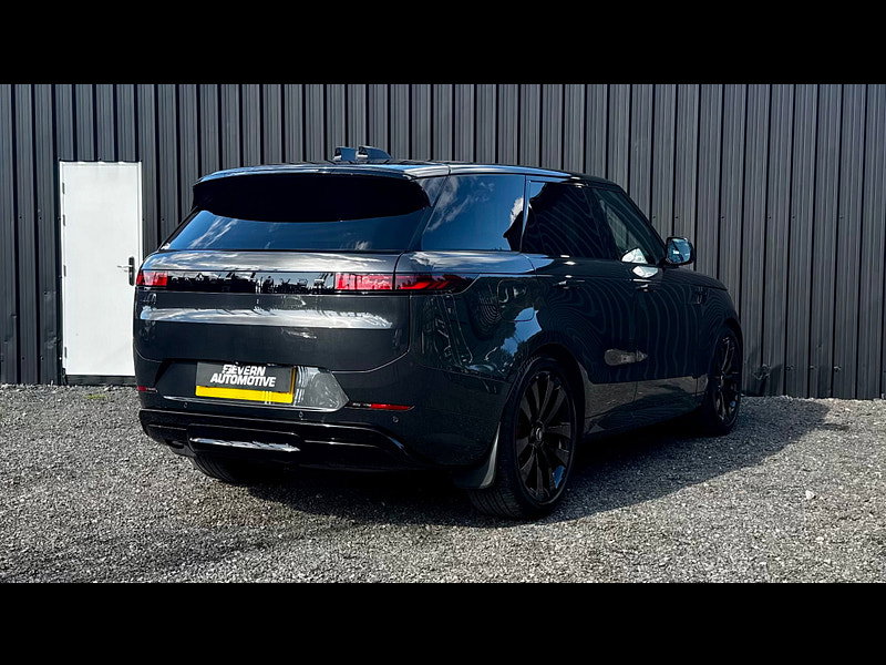 Land Rover Range Rover Sport 3.0 D300 MHEV Dynamic SE SUV 5dr Diesel Auto 4WD Euro 6 (s/s) (300 ps)