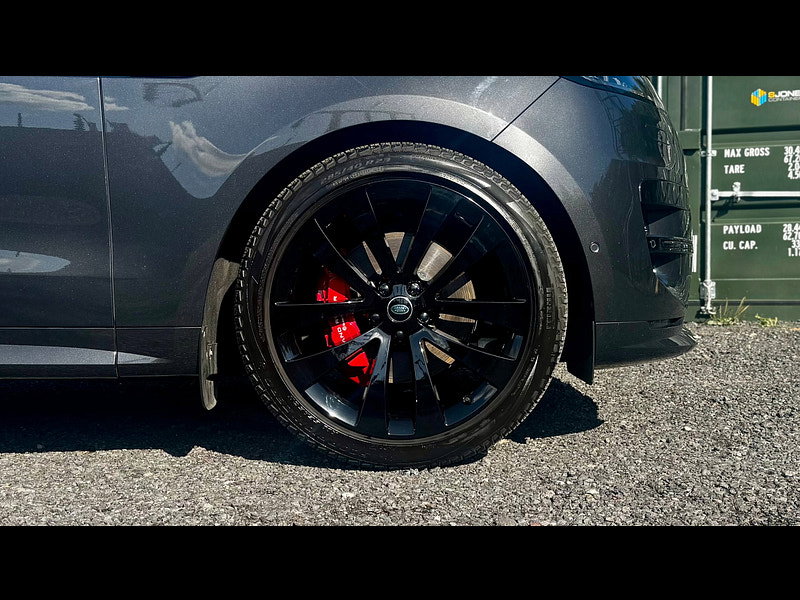 Land Rover Range Rover Sport 3.0 D300 MHEV Dynamic SE SUV 5dr Diesel Auto 4WD Euro 6 (s/s) (300 ps)