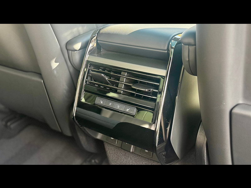 Land Rover Range Rover Sport 3.0 D300 MHEV Dynamic SE SUV 5dr Diesel Auto 4WD Euro 6 (s/s) (300 ps)