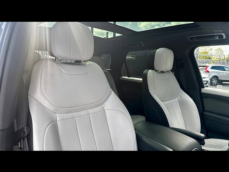 Land Rover Range Rover Sport 3.0 D300 MHEV Dynamic SE SUV 5dr Diesel Auto 4WD Euro 6 (s/s) (300 ps)