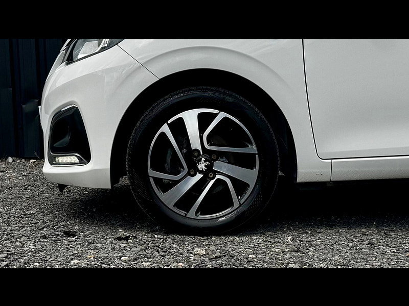 Peugeot 108 1.2 PureTech Allure Hatchback 5dr Petrol Manual Euro 6 (82 ps)