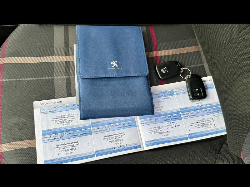 Peugeot 108 1.2 PureTech Allure Hatchback 5dr Petrol Manual Euro 6 (82 ps)