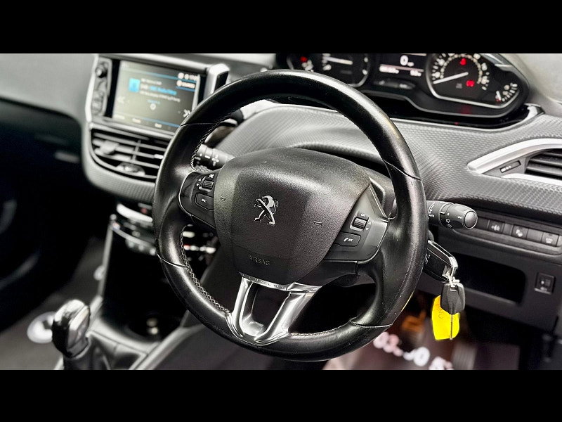 Peugeot 208 1.2 PureTech Tech Edition Hatchback 5dr Petrol Manual Euro 6 (s/s) (82 ps)
