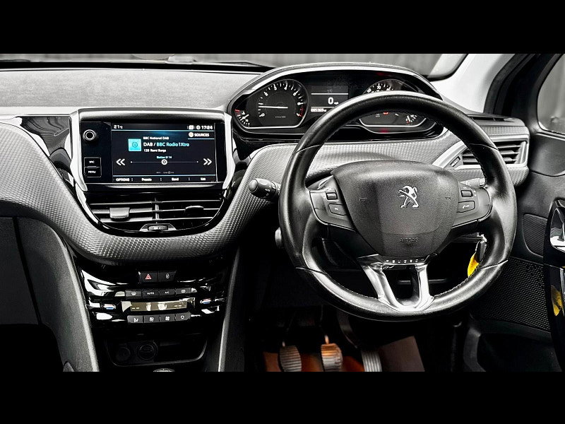 Peugeot 208 1.2 PureTech Tech Edition Hatchback 5dr Petrol Manual Euro 6 (s/s) (82 ps)