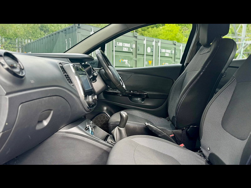 Renault Captur 1.5 dCi ENERGY Dynamique Nav SUV 5dr Diesel Manual Euro 6 (s/s) (90 ps)