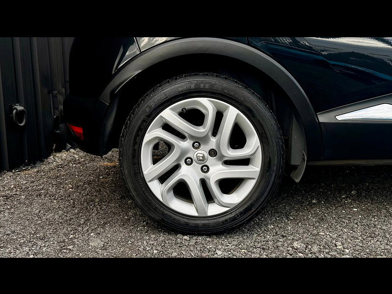 Renault Captur 1.5 dCi ENERGY Dynamique Nav SUV 5dr Diesel Manual Euro 6 (s/s) (90 ps)