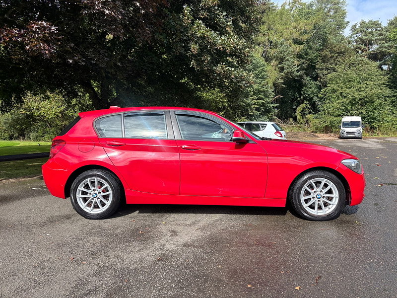 BMW 1 Series 1.6 116d ED EfficientDynamics Hatchback 5dr Diesel Manual Euro 5 (s/s) (116 ps)