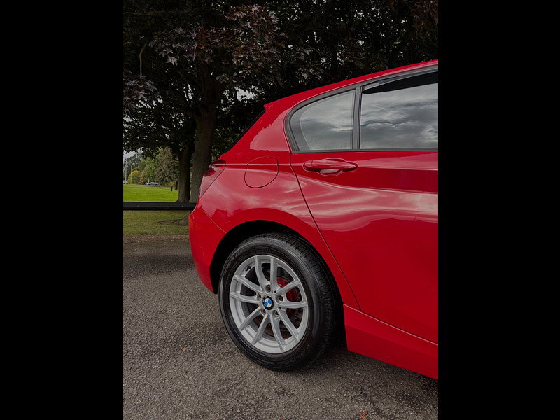 BMW 1 Series 1.6 116d ED EfficientDynamics Hatchback 5dr Diesel Manual Euro 5 (s/s) (116 ps)