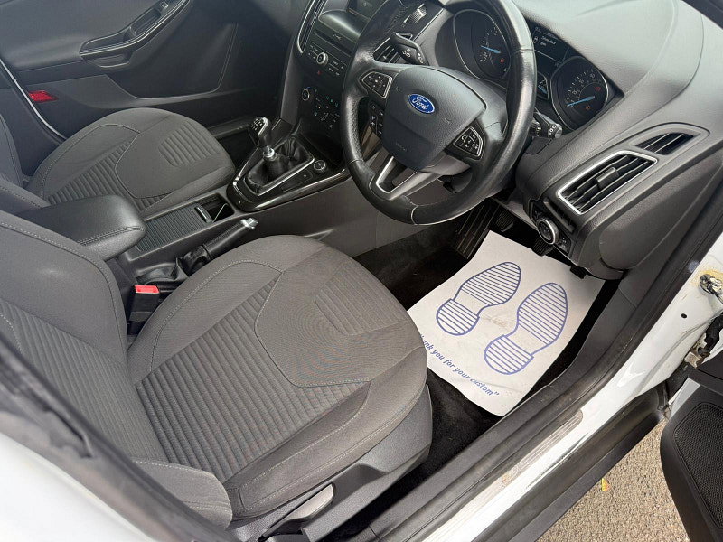 Ford Focus 1.5 TDCi Titanium Estate 5dr Diesel Manual Euro 6 (s/s) (120 ps)