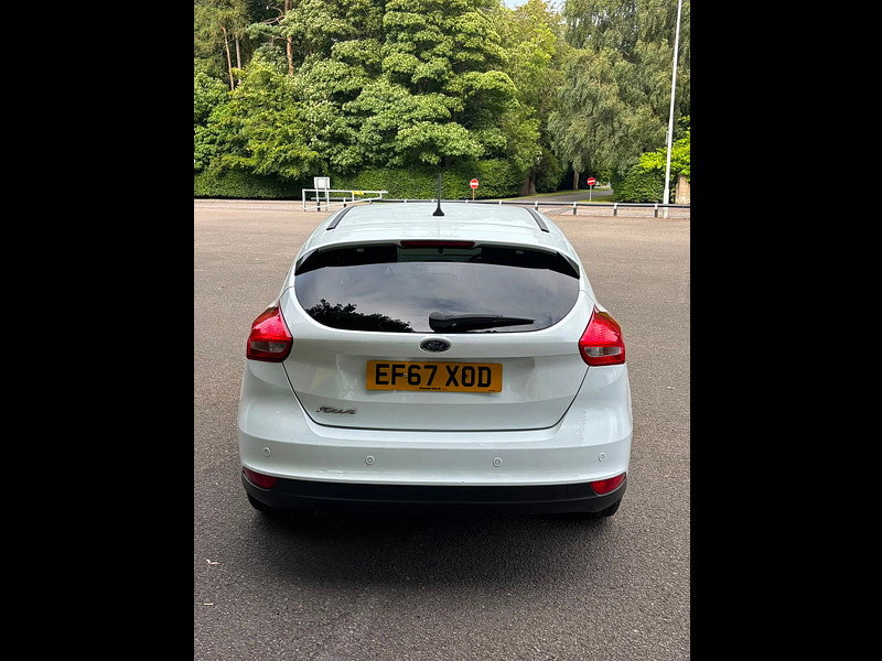Ford Focus 1.5 TDCi Zetec Edition Hatchback 5dr Diesel Manual Euro 6 (s/s) (120 ps)