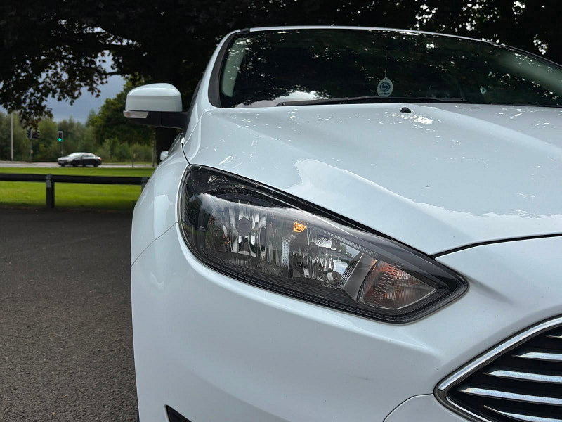 Ford Focus 1.5 TDCi Zetec Edition Hatchback 5dr Diesel Manual Euro 6 (s/s) (120 ps)