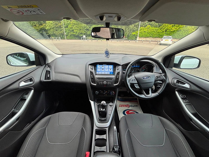 Ford Focus 1.5 TDCi Zetec Edition Hatchback 5dr Diesel Manual Euro 6 (s/s) (120 ps)