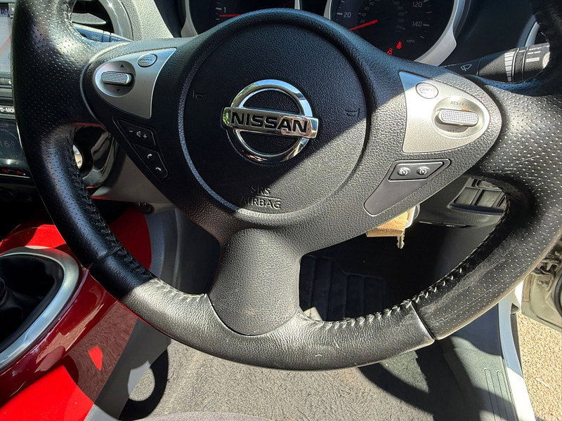 Nissan Juke 1.6 Acenta Premium SUV 5dr Petrol Manual Euro 5 (s/s) (117 ps)