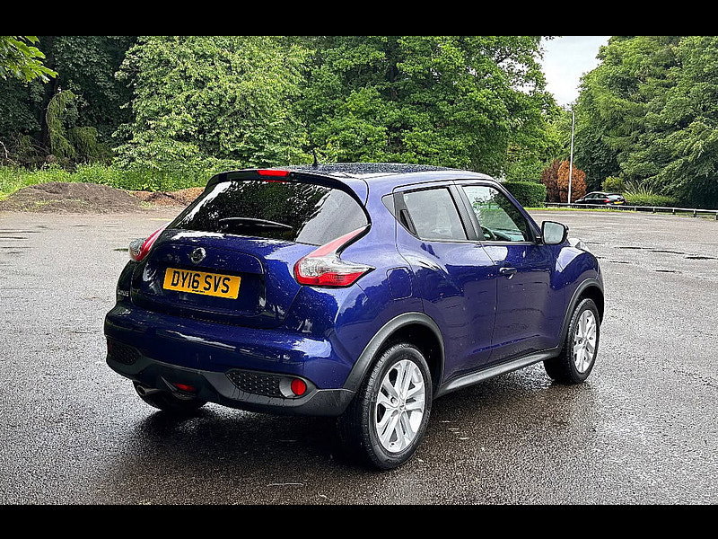 Nissan Juke 1.6 N-Connecta SUV 5dr Petrol XTRON Euro 6 (117 ps)