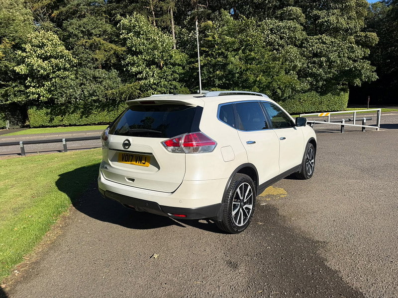 Nissan X-Trail 2.0 dCi Tekna SUV 5dr Diesel XTRON 4WD Euro 6 (s/s) (177 ps)