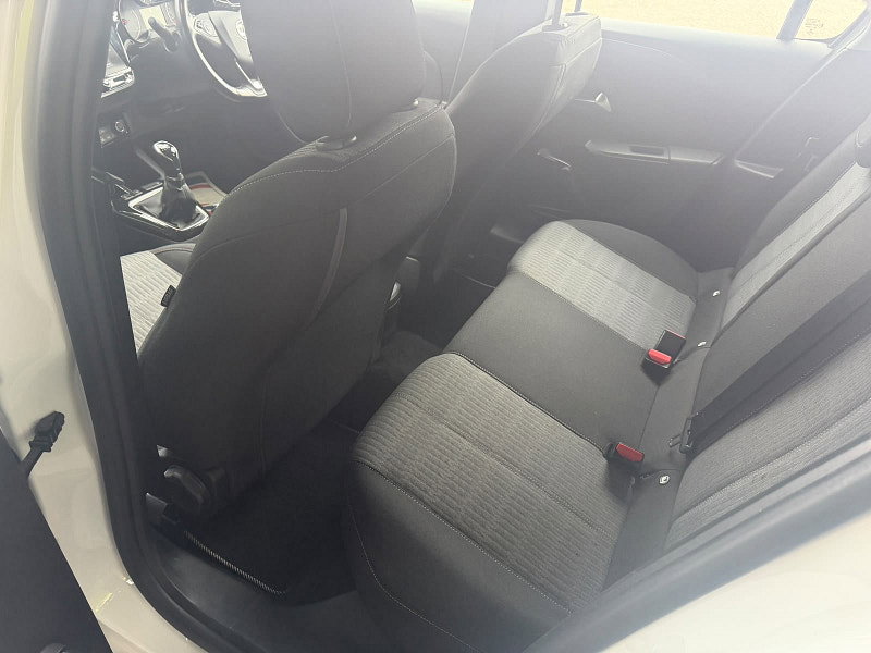 Vauxhall Corsa 1.2 SE Hatchback 5dr Petrol Manual Euro 6 (75 ps)