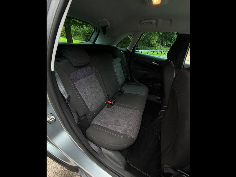 Vauxhall Crossland X 1.2 Griffin SUV 5dr Petrol Manual Euro 6 (s/s) (83 ps)