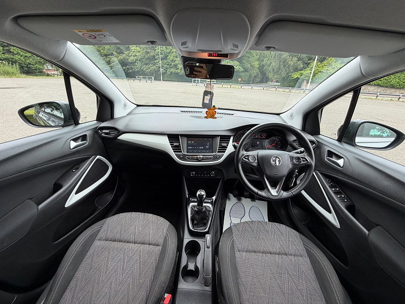 Vauxhall Crossland X 1.2 Griffin SUV 5dr Petrol Manual Euro 6 (s/s) (83 ps)