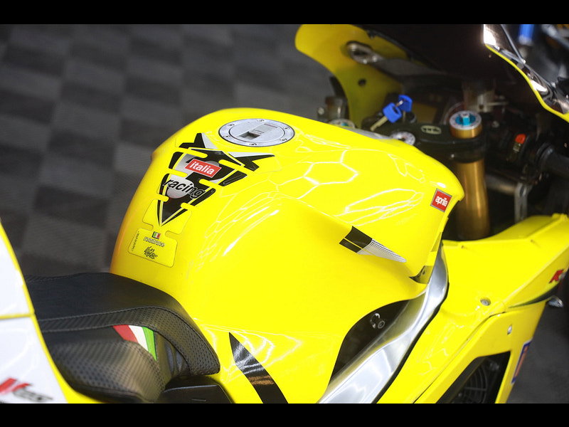 Aprilia RSV1000 RSV1000 R Factory RSV1000 RSV1000R VERY RARE BIKE