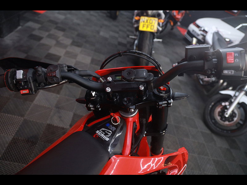 Gas Gas SM 700 700 Super Moto LOW MILES CLEAN EXAMPLE
