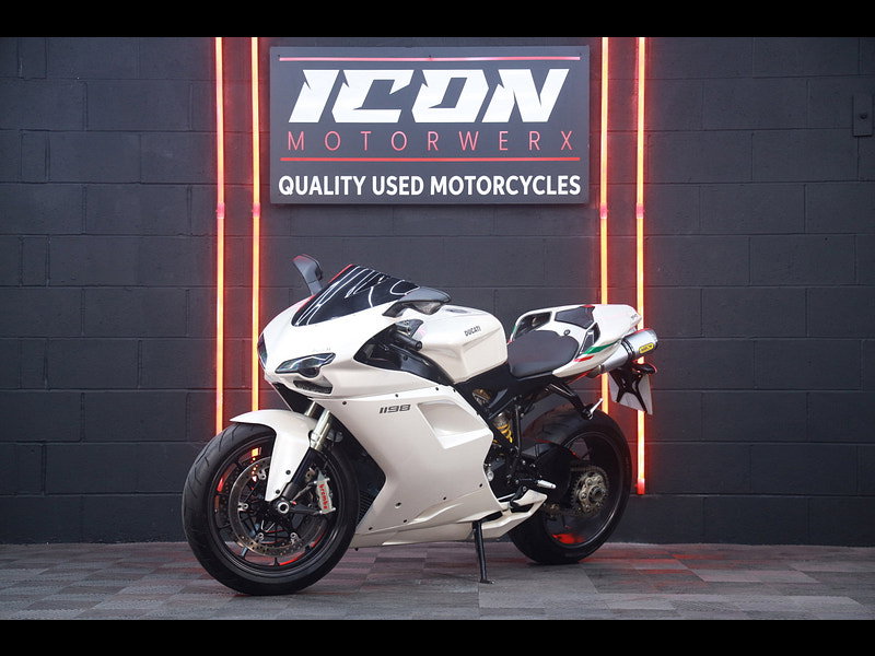 DUCATI 1198 1198 Super Sports CLEAN EXAMPLE