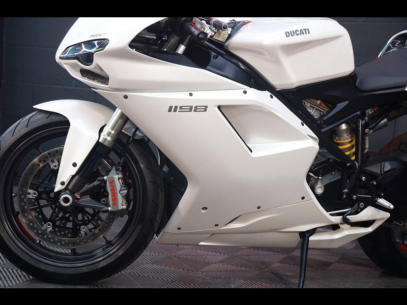 DUCATI 1198 1198 Super Sports CLEAN EXAMPLE