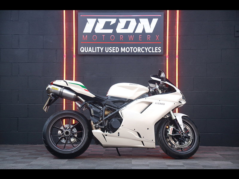 DUCATI 1198 1198 Super Sports CLEAN EXAMPLE
